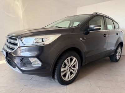Ford Kuga 1.5 TDCI 120 CV S&S 2WD Business (3)