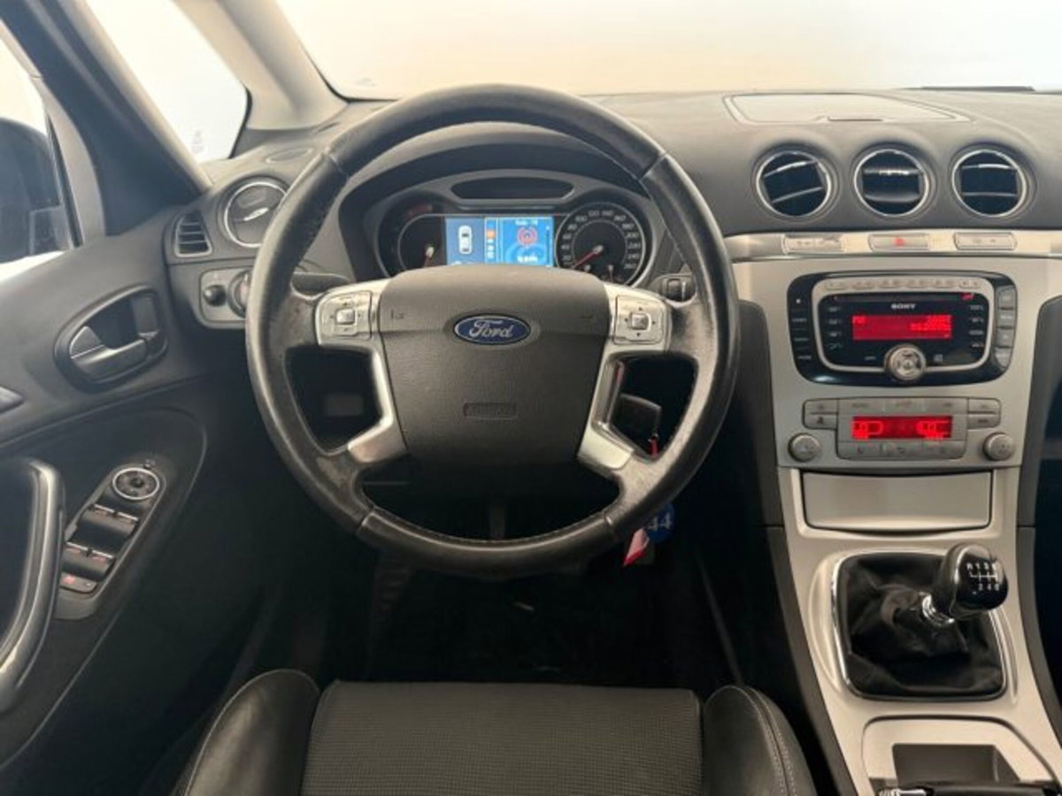 Ford S-Max 2.0 TDCi 140CV Titanium DPF (9)