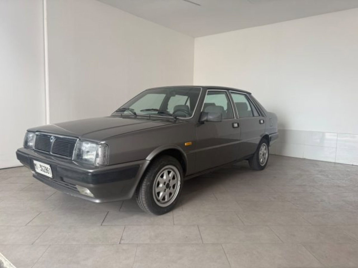 Lancia Prisma 1.5 (12)