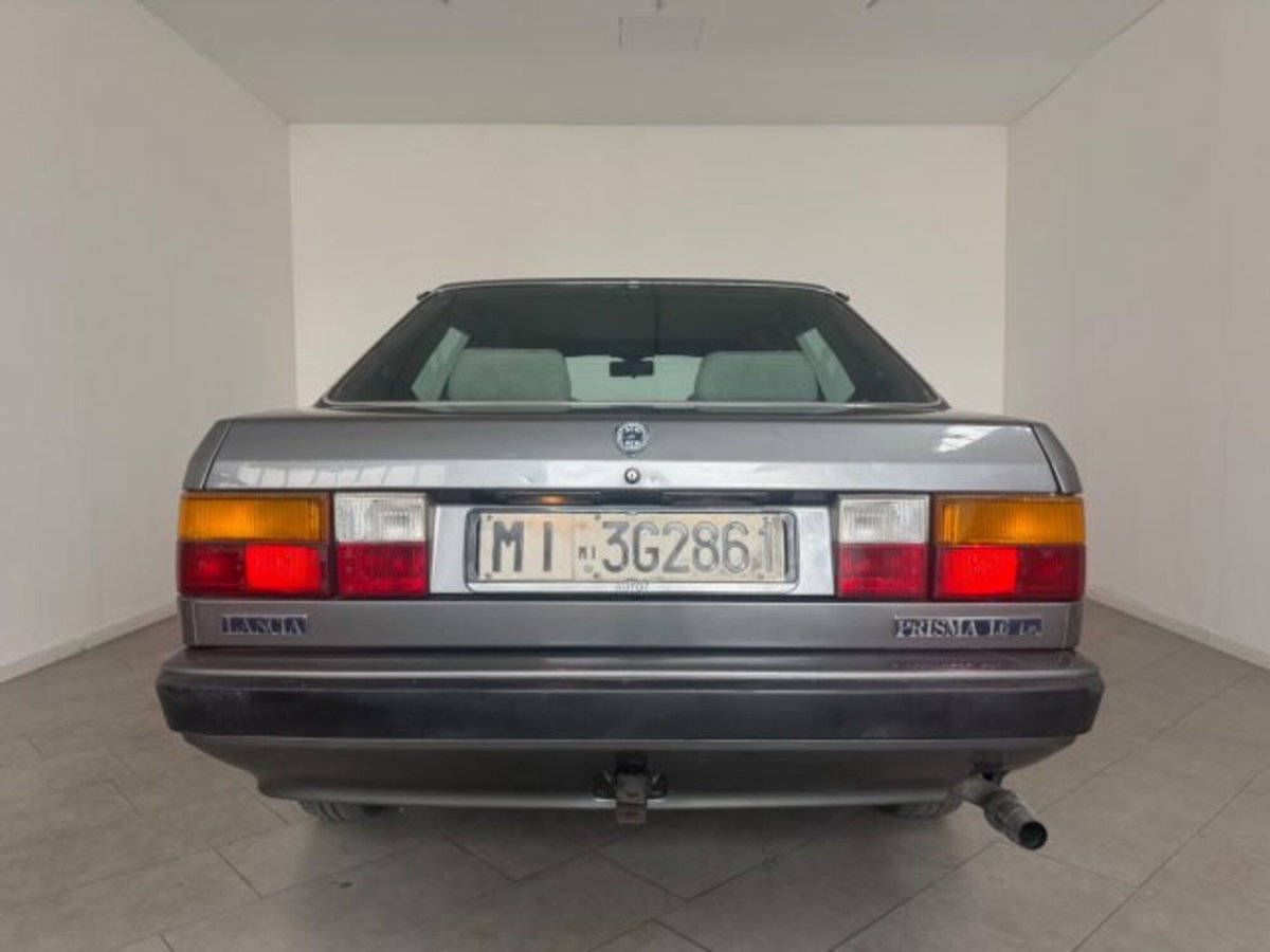Lancia Prisma 1.5 (4)