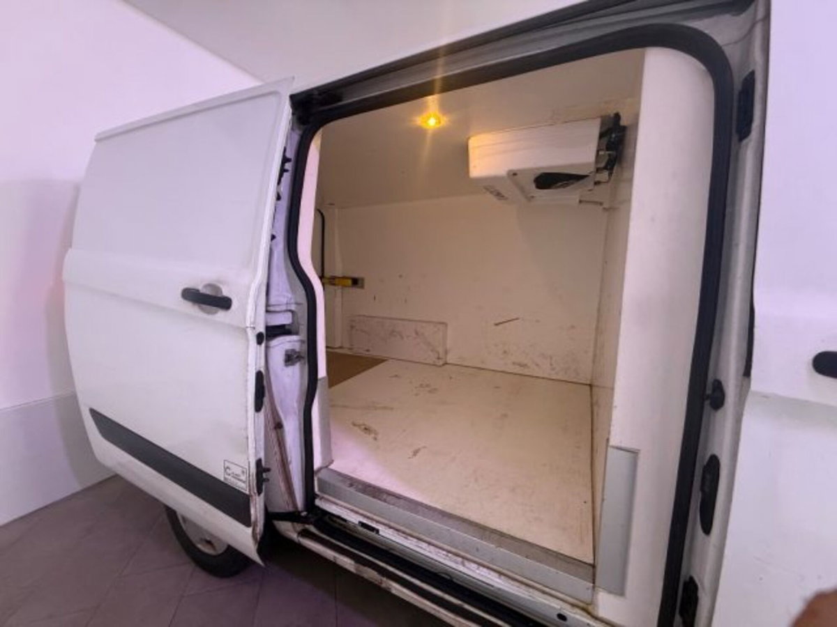Ford Transit Custom Furgone 280 2.0 TDCi 130 PC Furgone Titanium (11)
