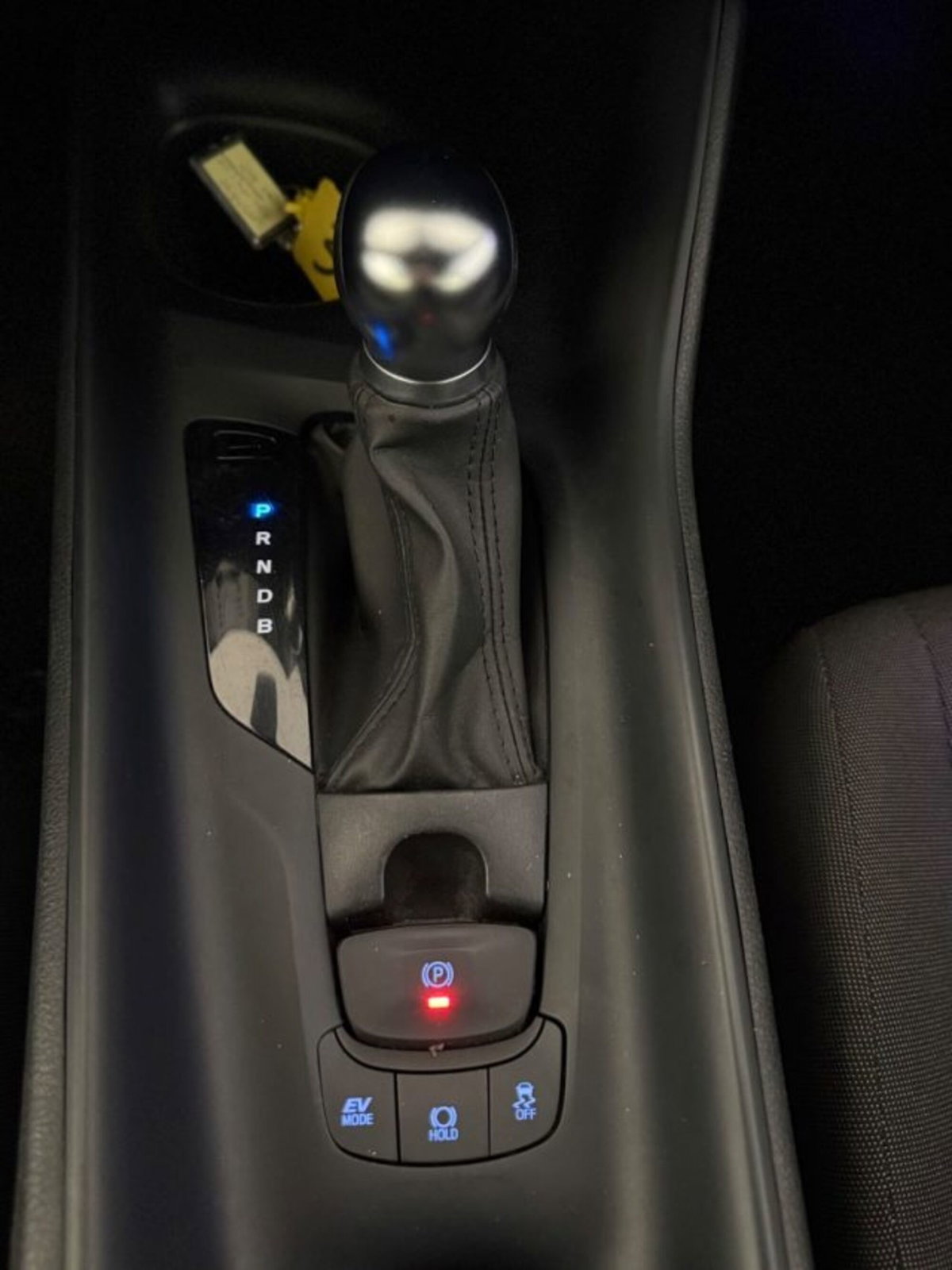 Toyota Toyota C-HR 1.8 Hybrid E-CVT GR Sport (6)