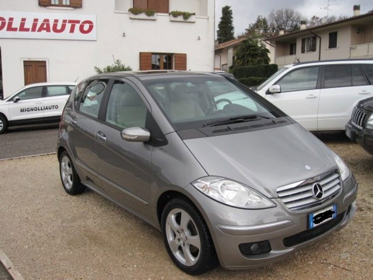 Mercedes-Benz Classe A 180 CDI Elegance (2)