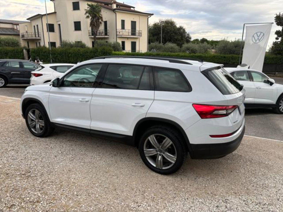 Skoda Kodiaq 2.0 TDI EVO SCR DSG Executive (4)