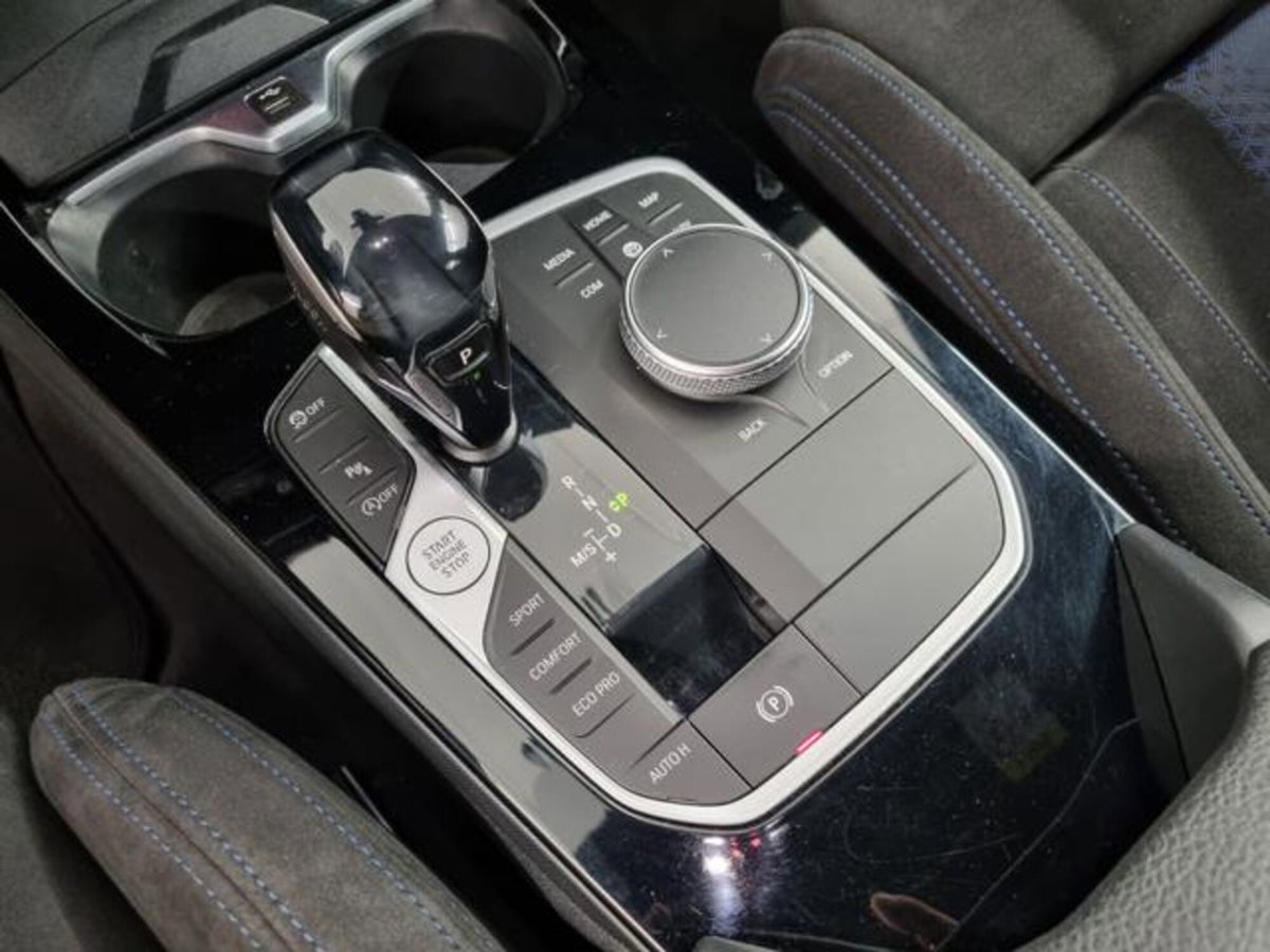 BMW Serie 1 116 MSport auto (14)