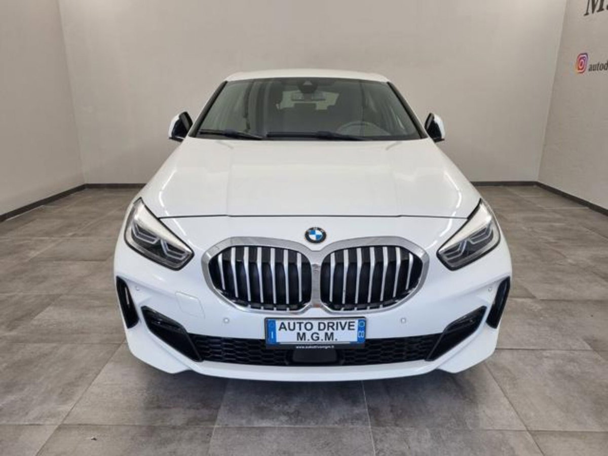 BMW Serie 1 116 MSport auto (2)