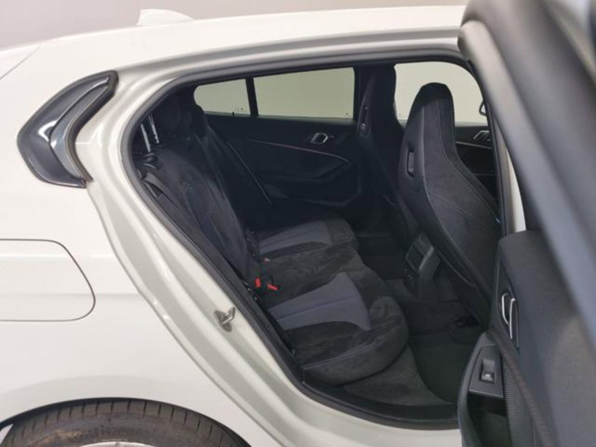 BMW Serie 1 116 MSport auto (9)