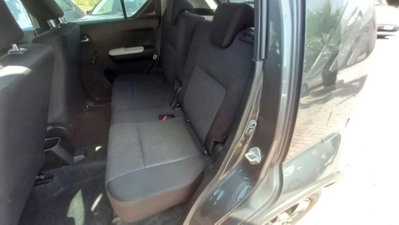 Suzuki Ignis 1.2 Dualjet Top (11)