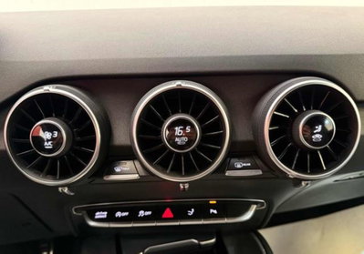 Audi TT Coupé 1.8 TFSI S tronic (16)
