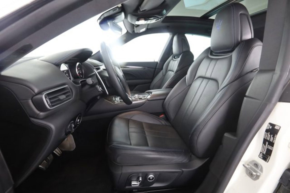 Maserati Levante Levante MHEV 330 CV AWD GT (2)