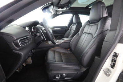 Maserati Levante Levante MHEV 330 CV AWD GT (2)