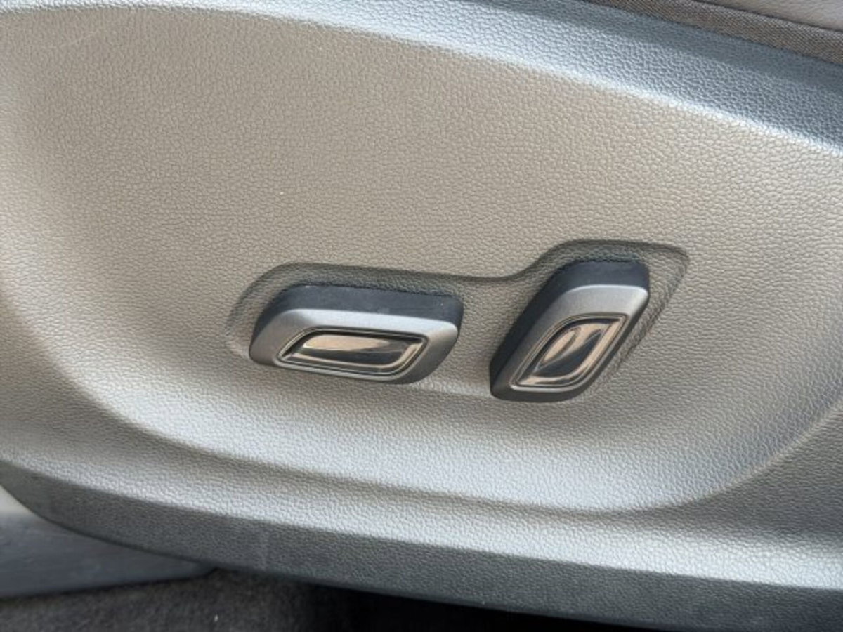 Mg ZS (2021-->) ZS 1.0T-GDI aut. Comfort (18)