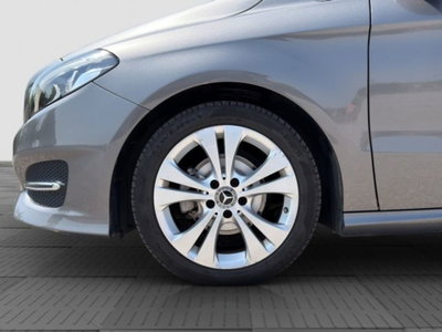 Mercedes-Benz CLA Shooting Brake 180 d Automatic Sport (16)