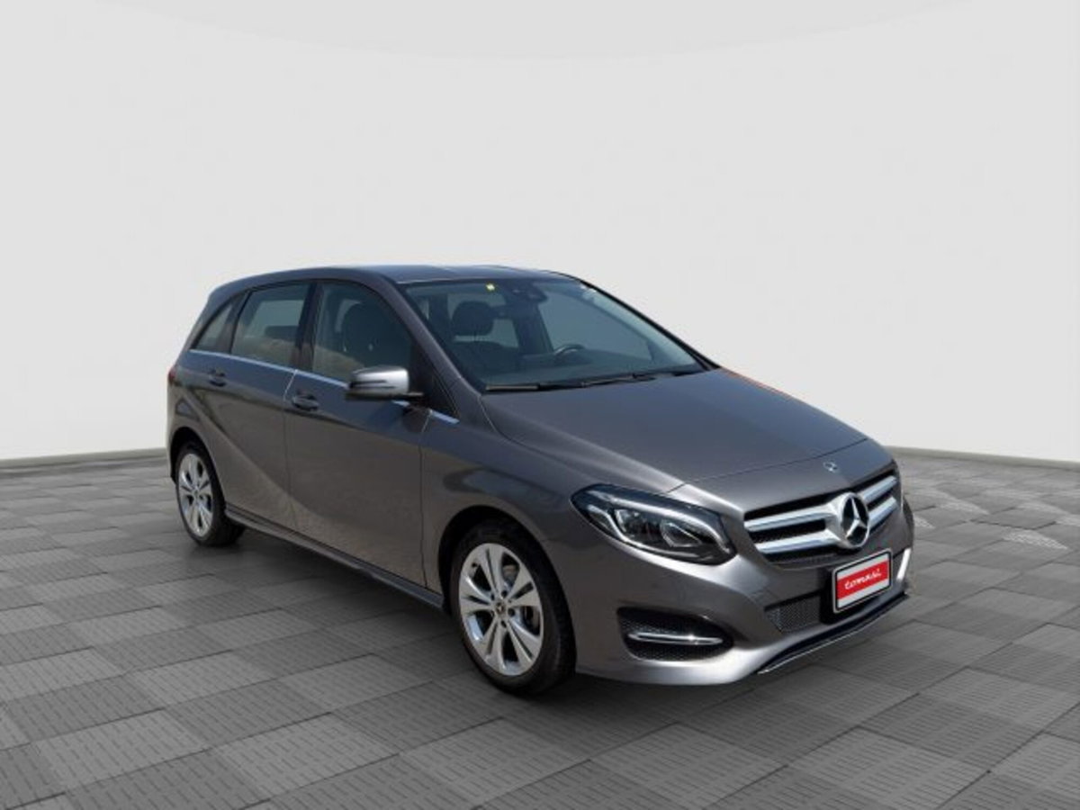 Mercedes-Benz CLA Shooting Brake 180 d Automatic Sport (7)
