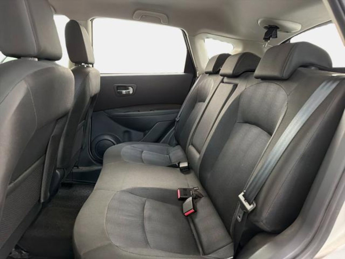 Nissan Qashqai 1.6 16V Tekna (13)