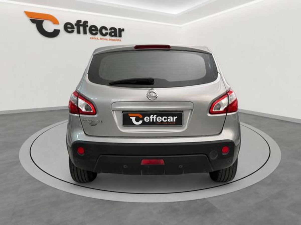 Nissan Qashqai 1.6 16V Tekna (5)