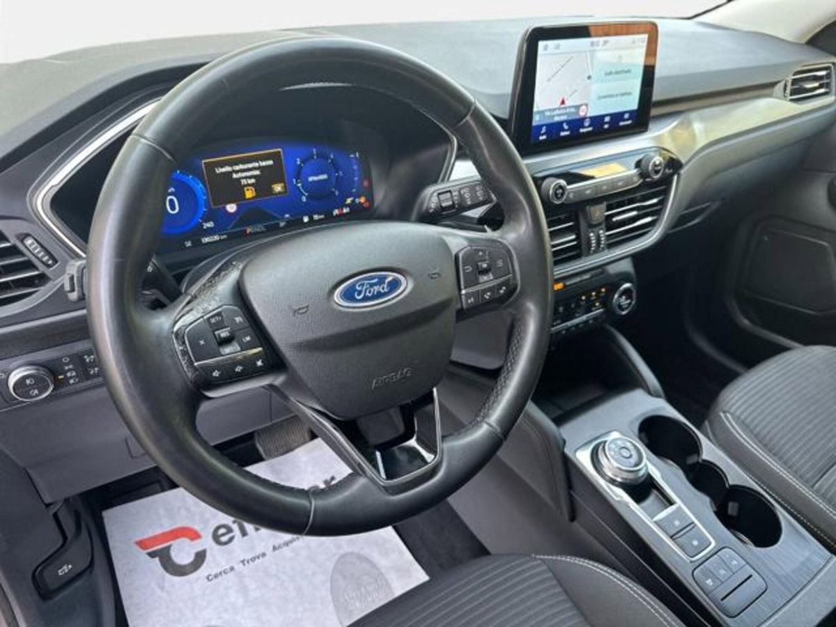 Ford Kuga 1.5 EcoBlue 120 CV 2WD Titanium (7)