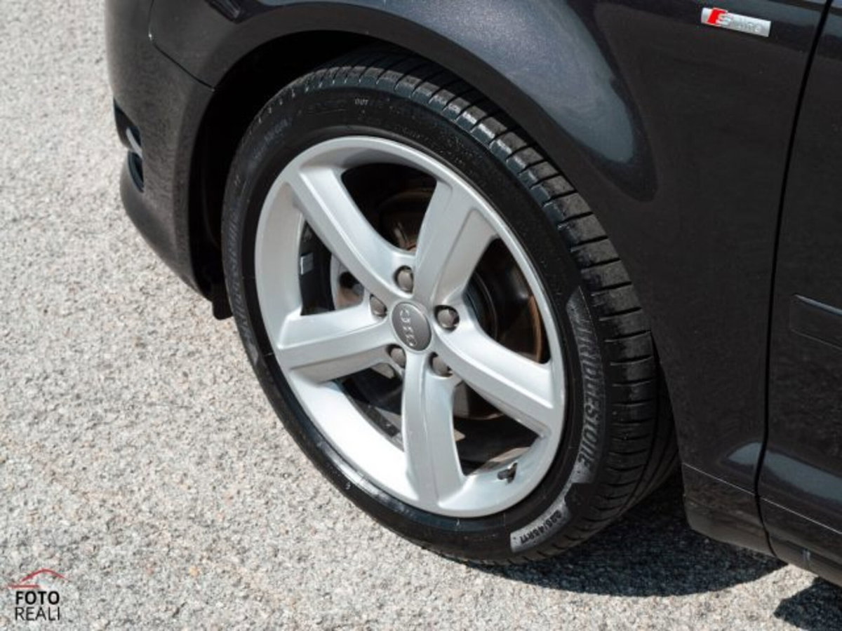 Audi A3 Sportback 1.6 TDI 105 CV CR S tronic Ambiente (19)