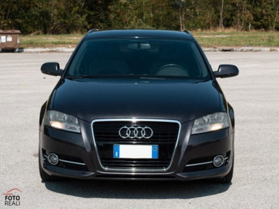 Audi A3 Sportback 1.6 TDI 105 CV CR S tronic Ambiente (2)