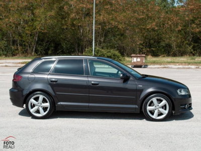 Audi A3 Sportback 1.6 TDI 105 CV CR S tronic Ambiente (7)