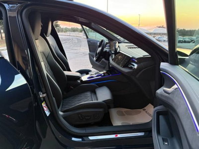 Audi A4 Avant 40 TDI quattro S tronic S line edition (9)