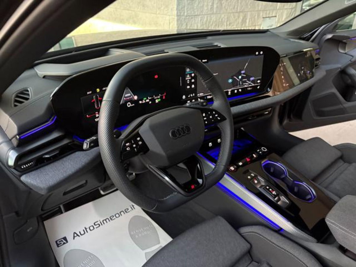 Audi A4 Avant 40 TDI quattro S tronic S line edition (14)