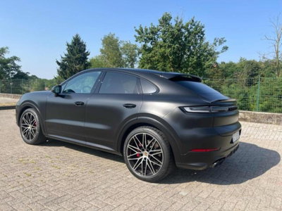 Porsche Cayenne Coupé 4.0 GTS tiptronic (6)