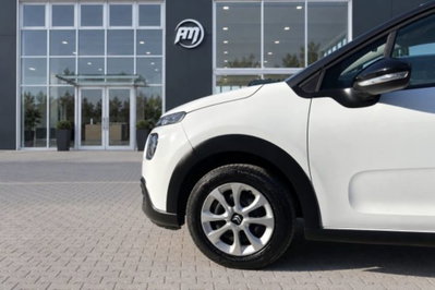 Citroen C3 BlueHDi 100 S&S Van Feel (19)