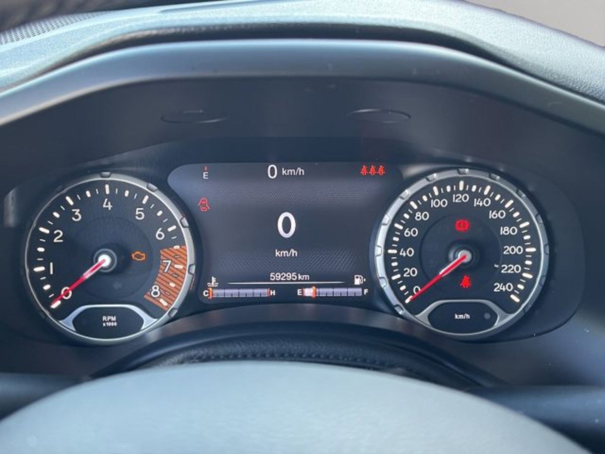 Jeep Renegade 1.0 T3 Limited (12)
