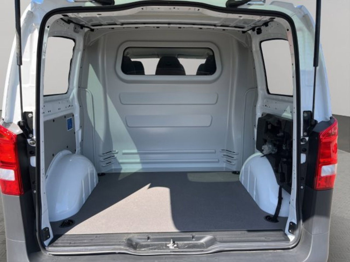 Mercedes-Benz Vito furgone 114 cdi long (15)
