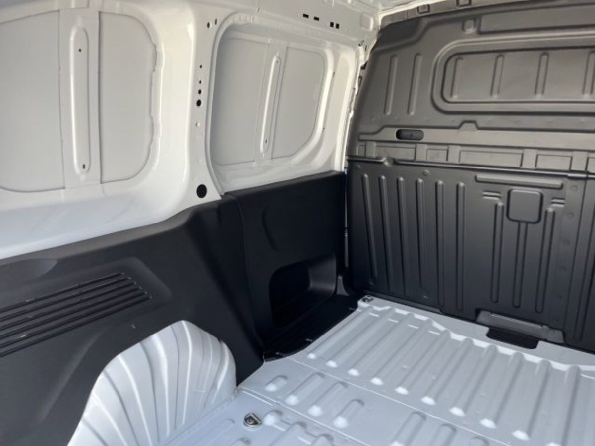 Opel Combo Furgone Cargo XL 1.5 Diesel 100CV PL 950kg Edition (16)