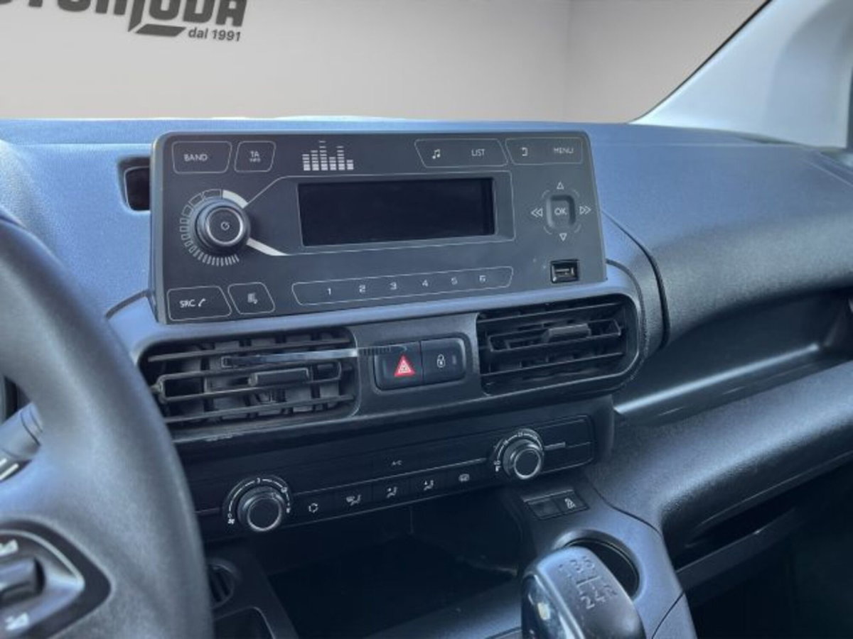 Opel Combo Furgone Cargo 1.5 Diesel PC 650kg (14)