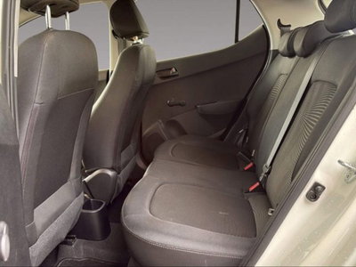 Hyundai i10 1.0 MPI Classic (6)