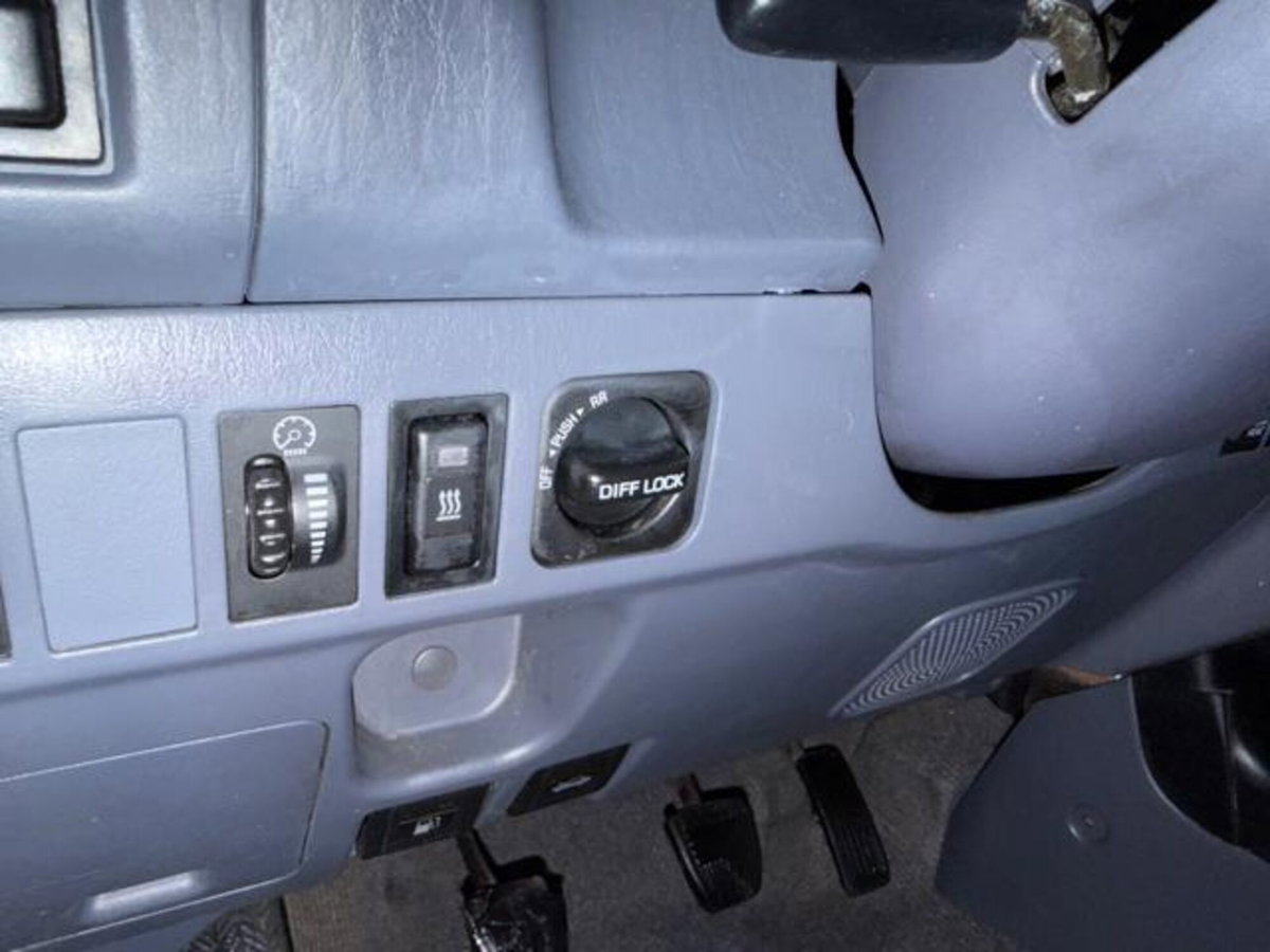 Toyota Land Cruiser D-4D 16V cat 3 porte (11)