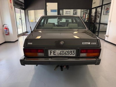Alfa Romeo Alfetta 2.0i Quadrifoglio Oro (5)