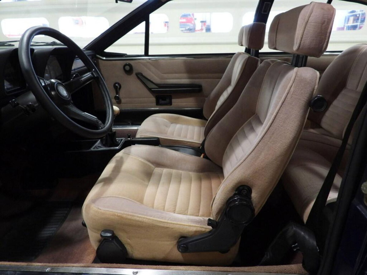 Alfa Romeo Alfetta GTV 2.0 (3)