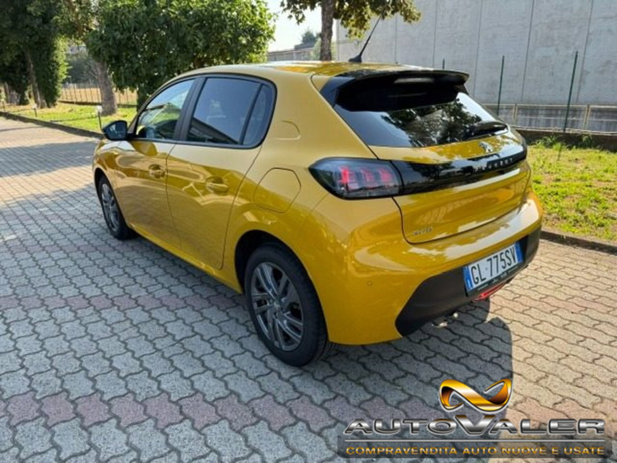 Peugeot 208 BlueHDi 100 Stop&Start 5 porte GT (2)