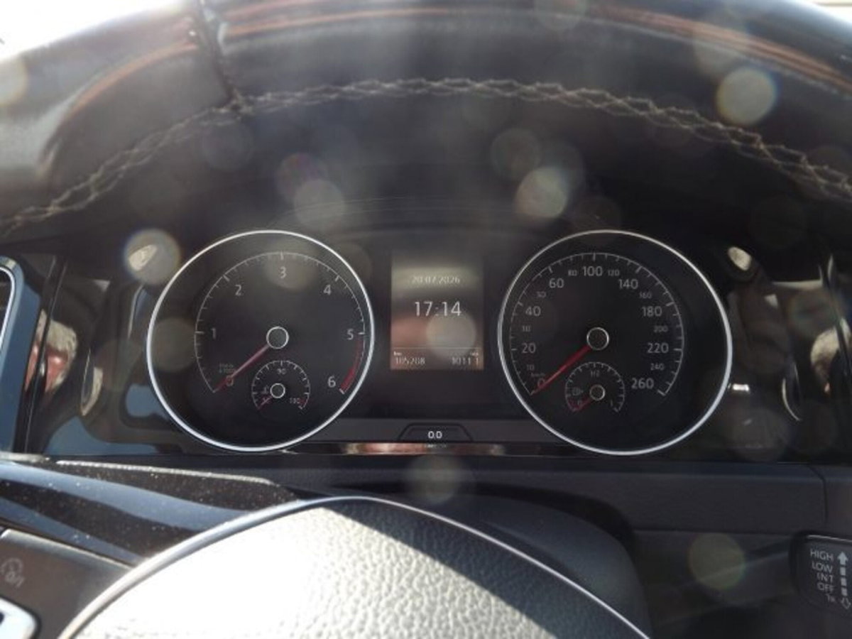 Volkswagen Golf 1.6 TDI 5p. Highline BlueMotion Technology (3)