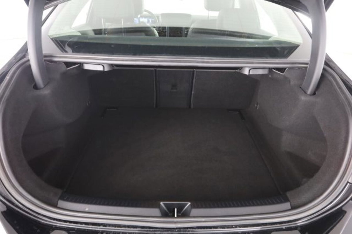 Mercedes-Benz Classe A Sedan 180 d Progressive Advanced Plus auto (6)