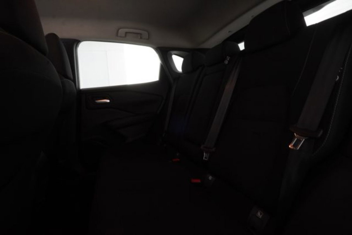 Nissan Qashqai 1.3 mhev Business 2wd 158cv xtronic (11)