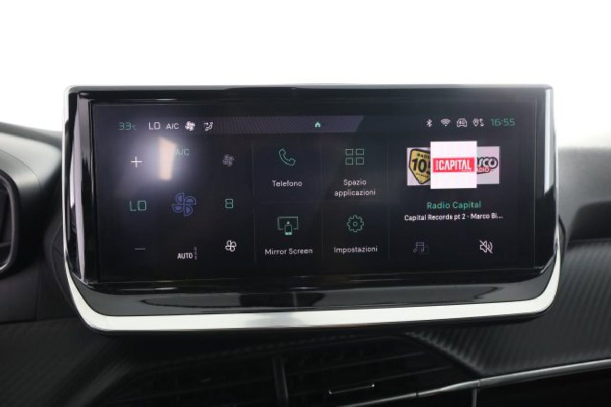 Peugeot 2008 PureTech 100 S&S Allure (11)