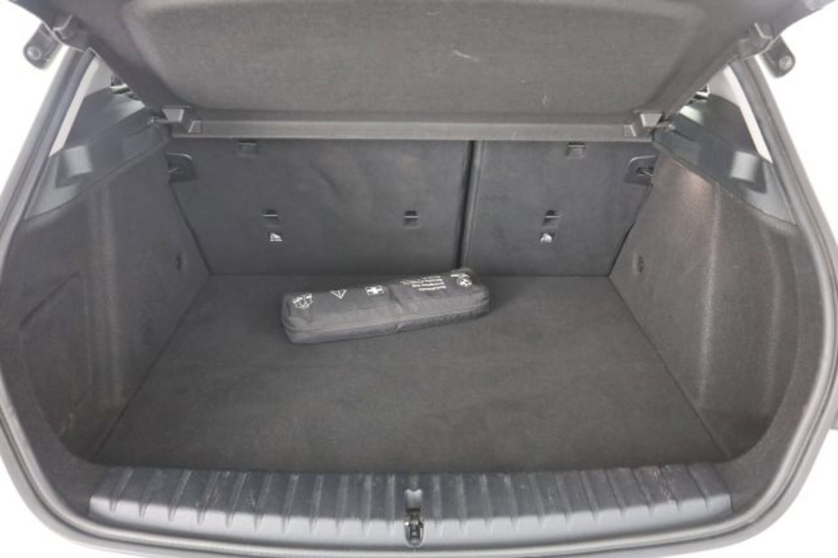 BMW Serie 1 116d 2.0 116CV cat 5 porte Attiva DPF (6)