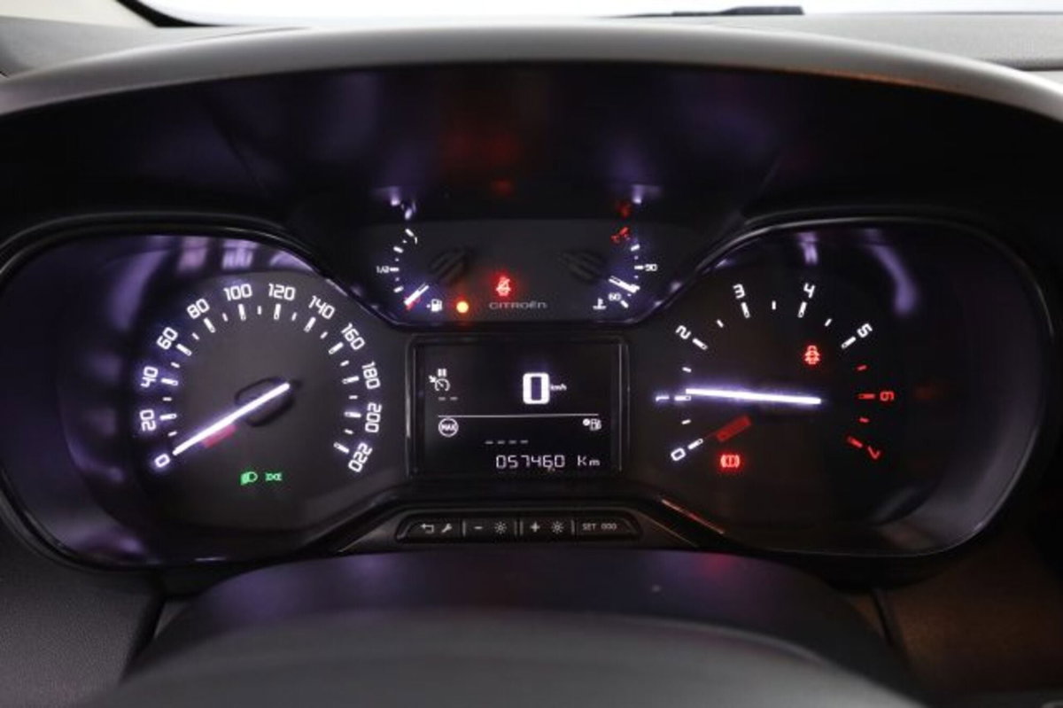 Citroen C3 Aircross 1.2 puretech You s&s 110cv (7)