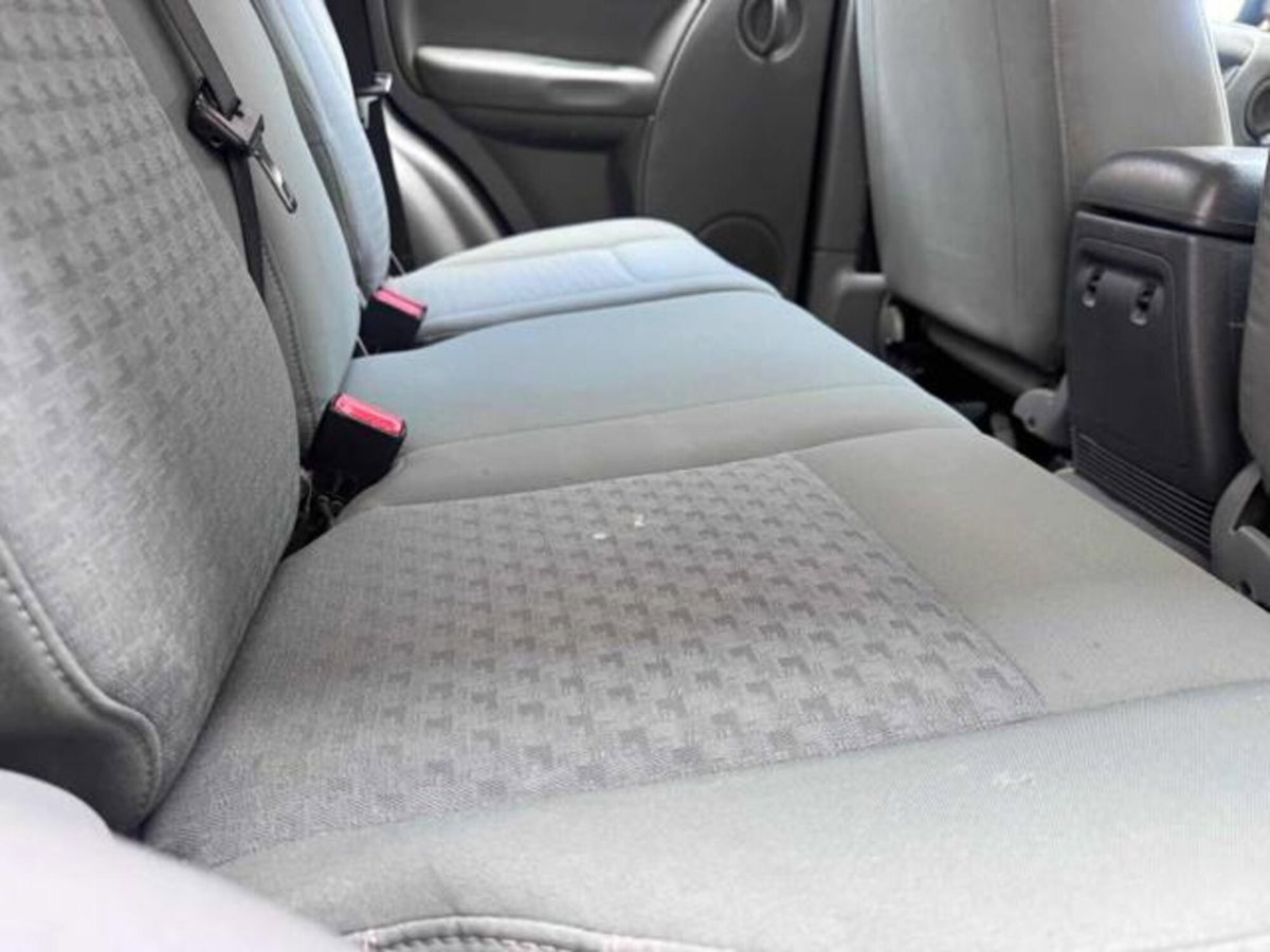 Jeep Cherokee 2.8 CRD Sport (20)
