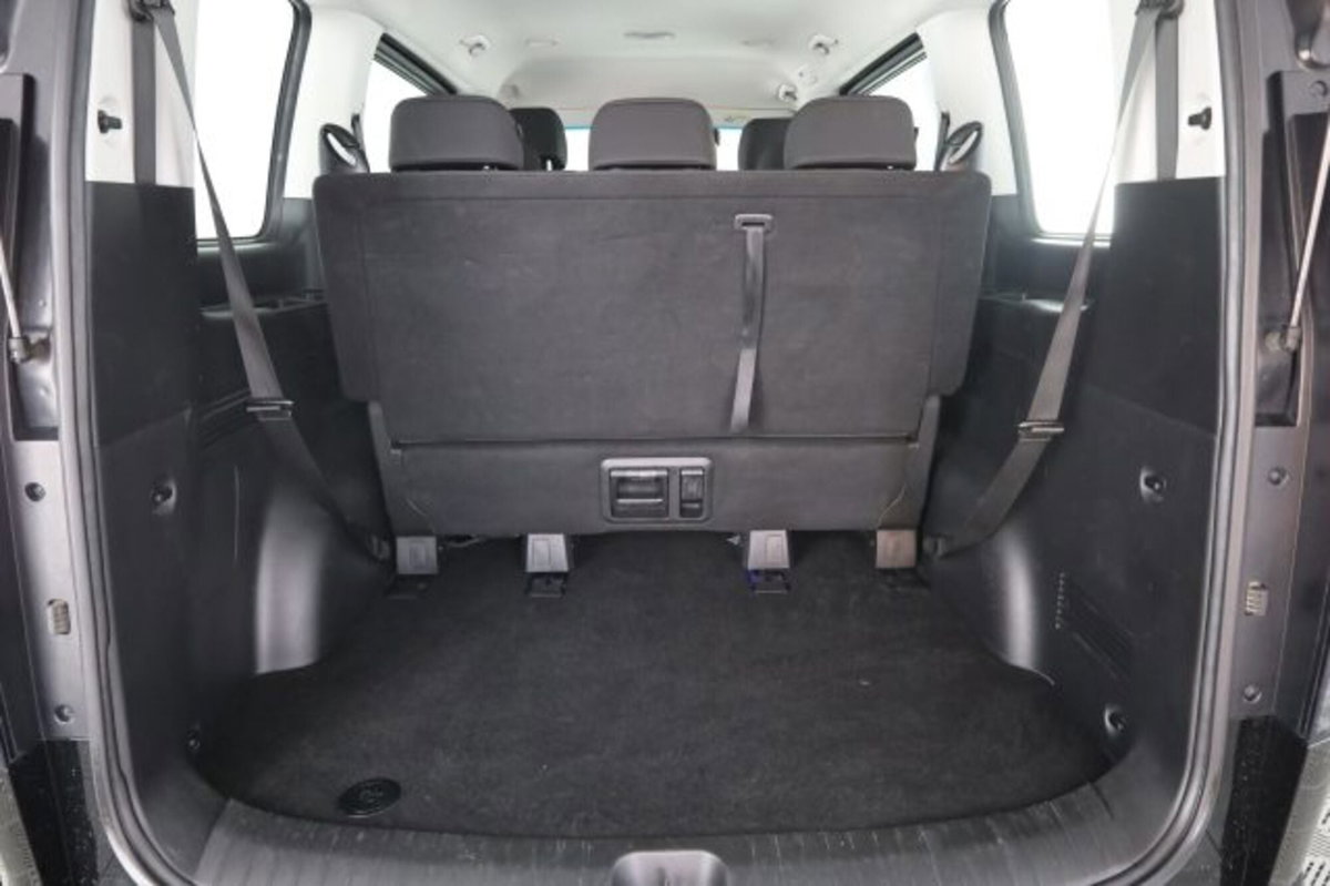Hyundai Staria 2.2 2wd auto (7)