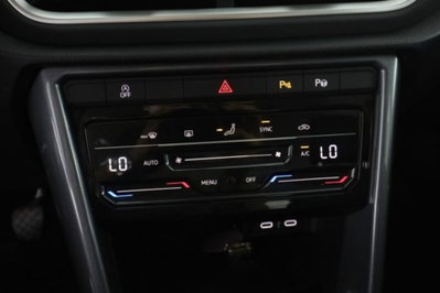 Volkswagen T-Roc 1.0 TSI Style (13)