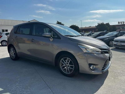 Toyota Verso 1.6 D-4D Style (3)