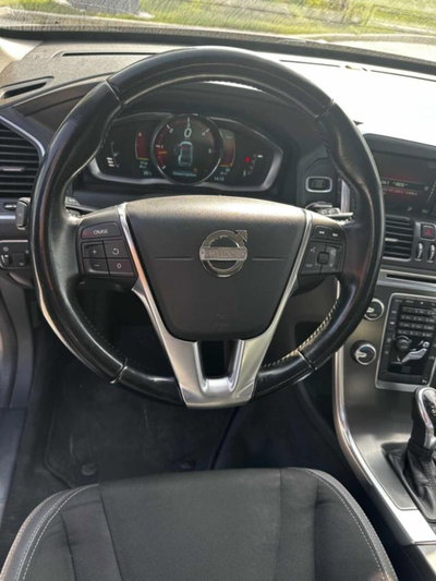 Volvo XC60 D3 Geartronic Kinetic (14)