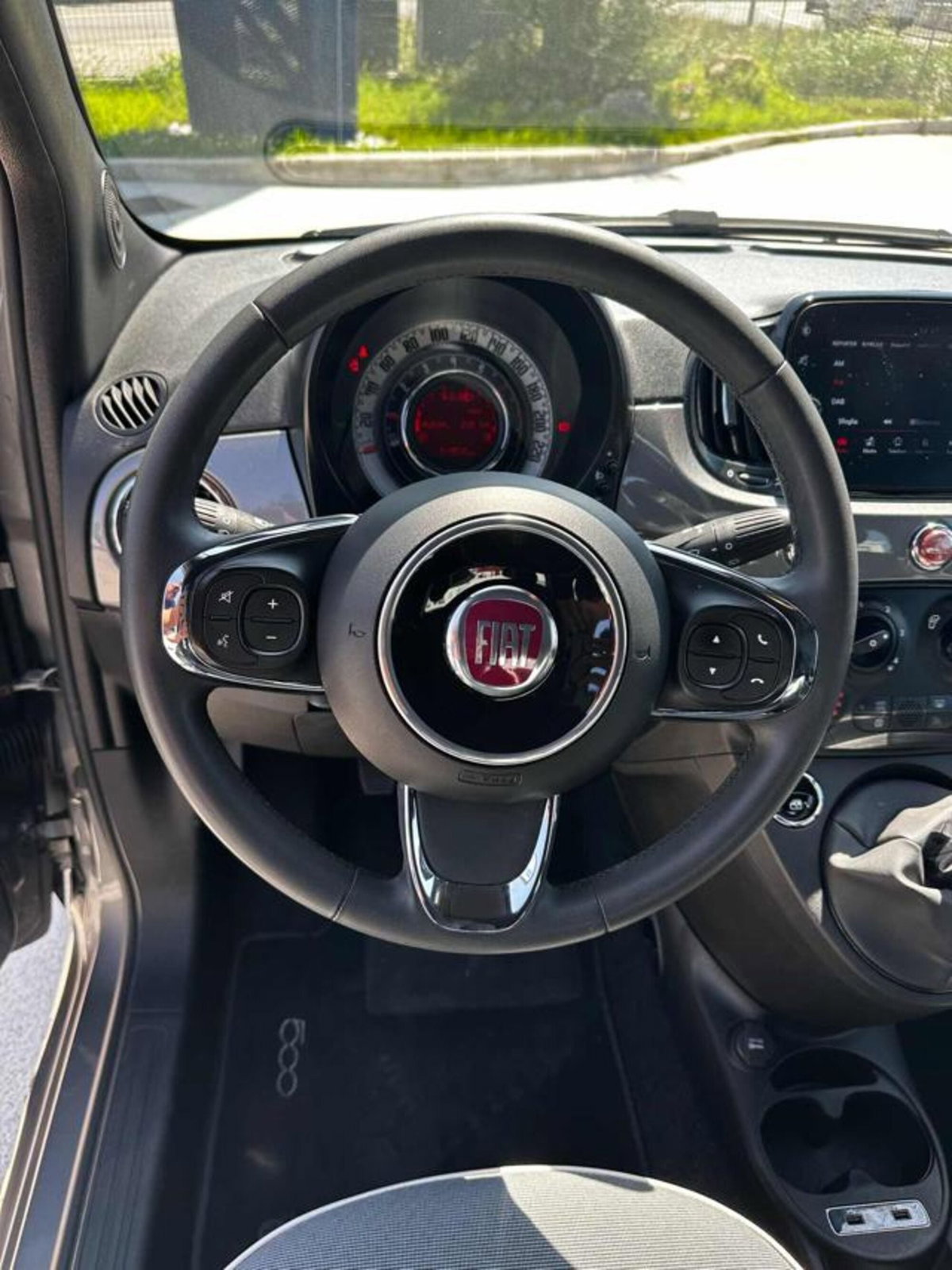 Fiat 500 1.0 Hybrid Lounge (13)