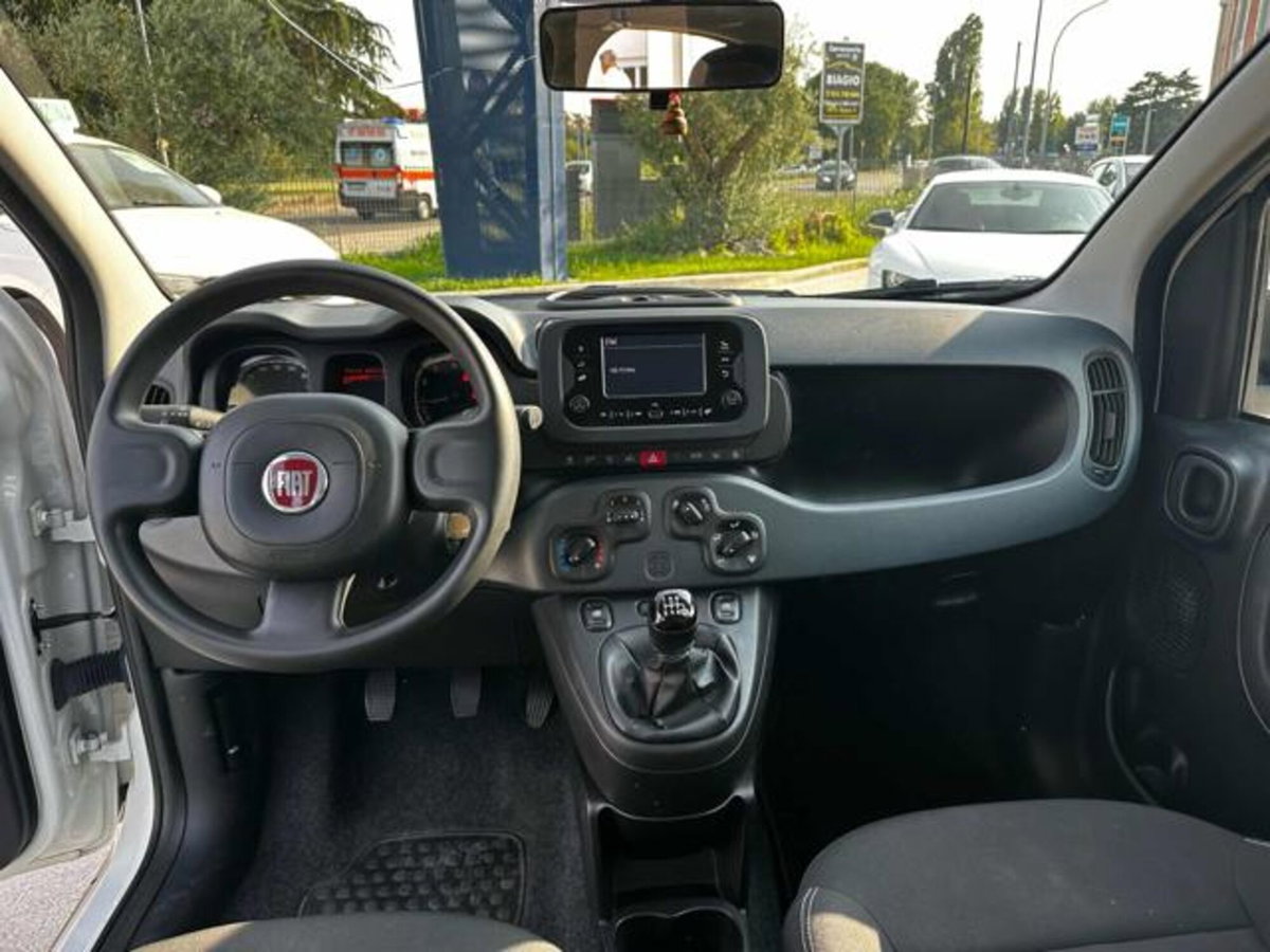 Fiat Panda 1.0 firefly hybrid s&s 70cv (11)